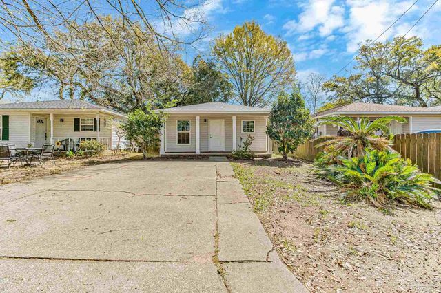 8414 Ryan Ave, Pensacola, FL 32534