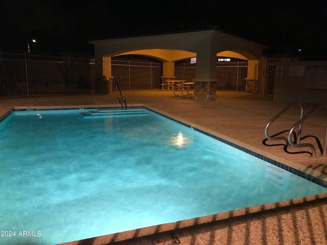 12209 W DESERT Lane, El Mirage, AZ 85335