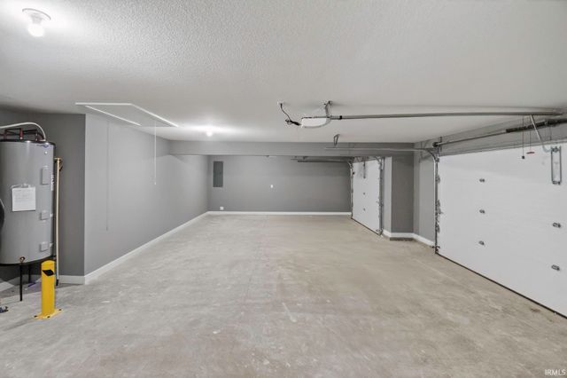 14198 Escondida Cove, Fort Wayne, IN 46845