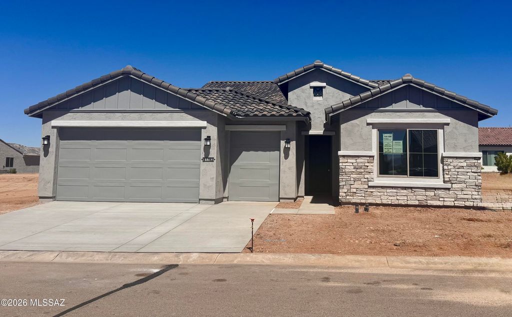 61762 E Towhee Road, Oracle, AZ 85623