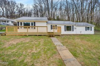 1131 Berry Road, Elizabethton, TN 37643