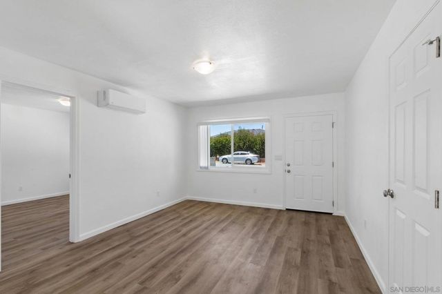 8717 Carribean Way, Santee, CA 92071