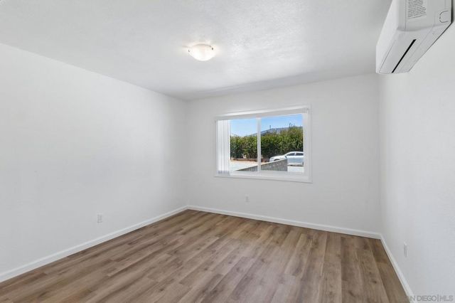 8717 Carribean Way, Santee, CA 92071
