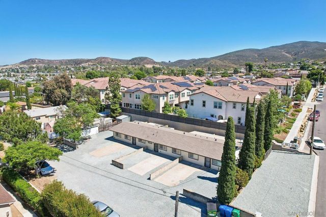 8717 Carribean Way, Santee, CA 92071