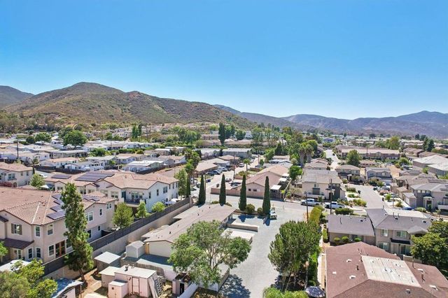 8717 Carribean Way, Santee, CA 92071
