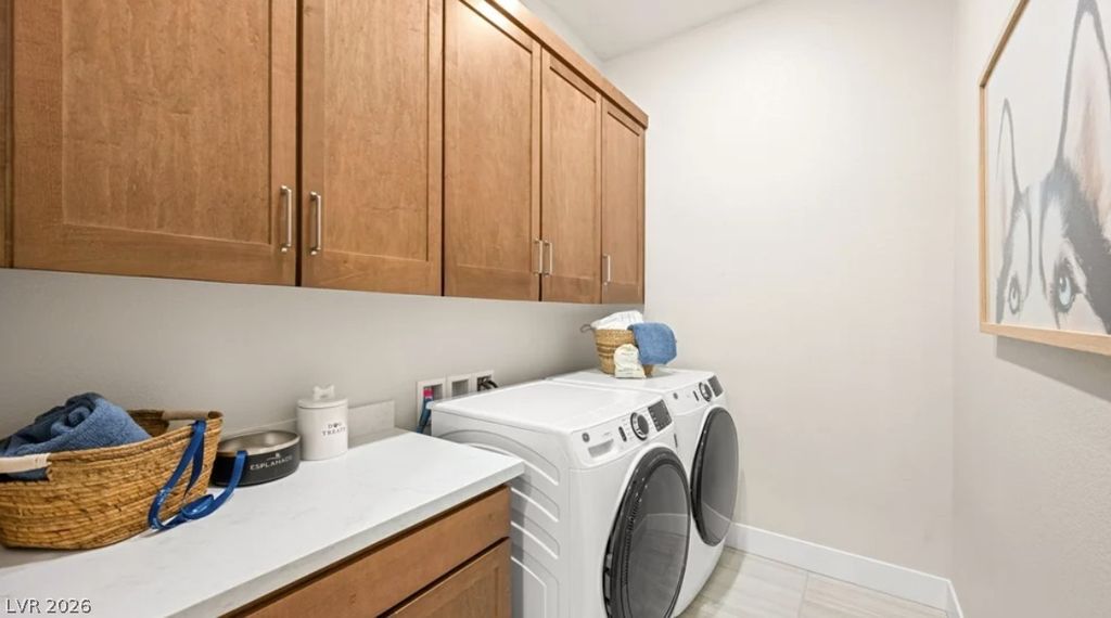 Image 20 of property listing at 2021 Harmony Gardens Street, Las Vegas, NV 89138
