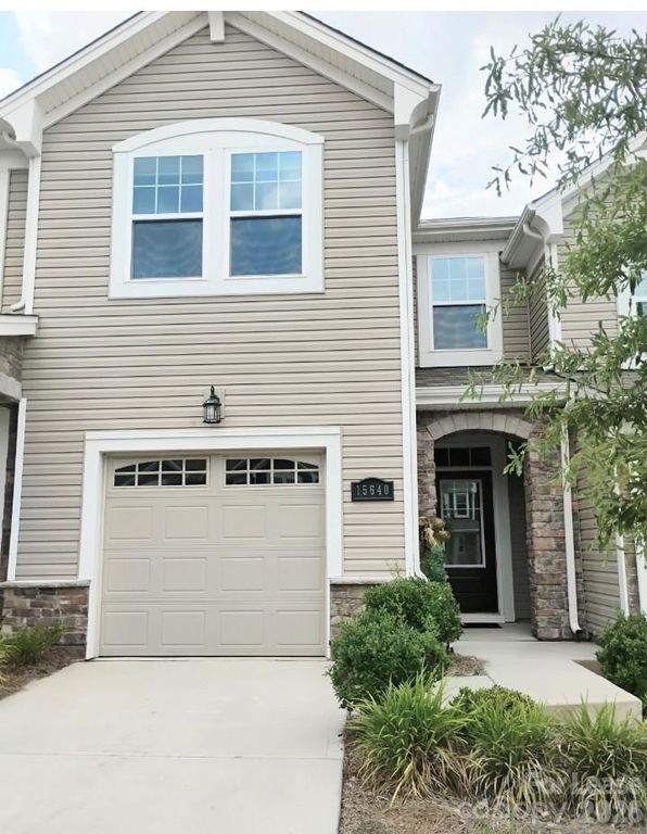 15640 Little Bluestem Street, Charlotte, NC 28278