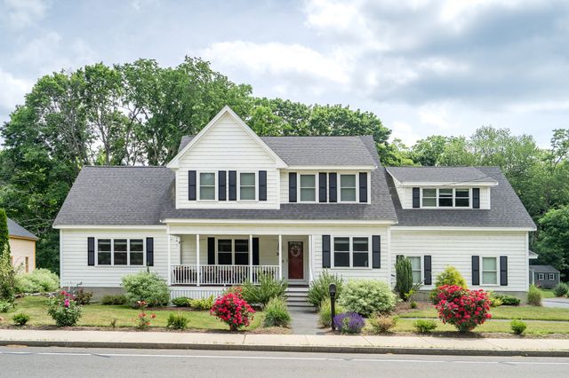 38 Concord Rd, Billerica, MA 01821