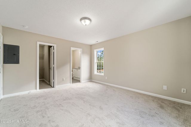 2228 E Boiling Spring Road, Southport, NC 28461