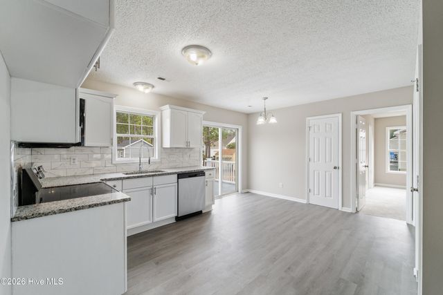 2228 E Boiling Spring Road, Southport, NC 28461