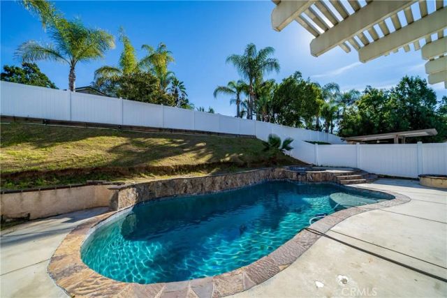 17806 Cedarwood, Riverside, CA 92503