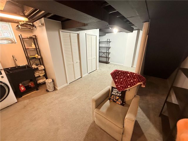 317 Noel Dr, Monroeville, PA 15146