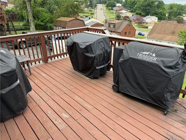 317 Noel Dr, Monroeville, PA 15146