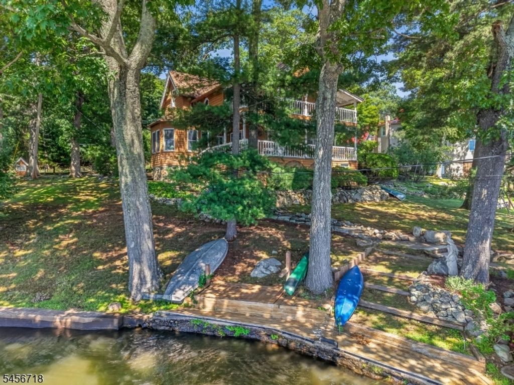 90 Ithanell Rd, Hopatcong Boro, NJ 07843 — photo 3