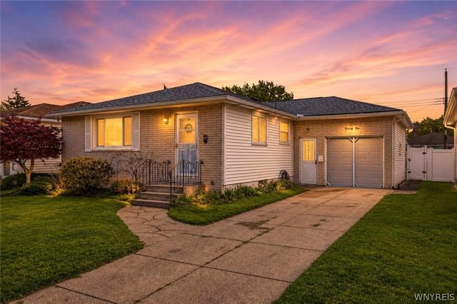 71 East Cherbourg Drive, Cheektowaga, NY 14227