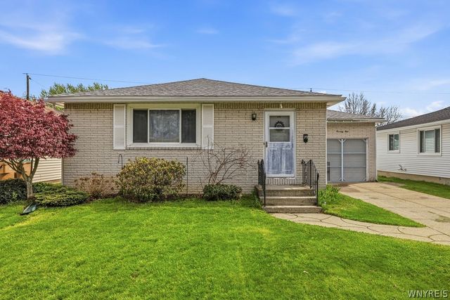 71 East Cherbourg Drive, Cheektowaga, NY 14227