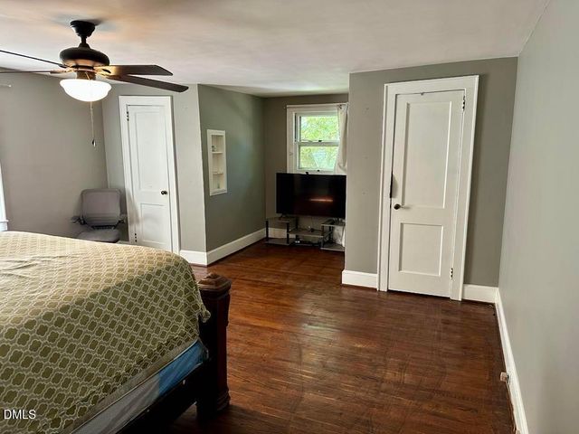 330 W Young Avenue Avenue, Henderson, NC 27536