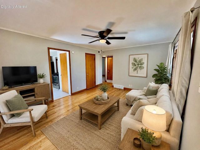 6709 Chambers STREET, Milwaukee, WI 53210