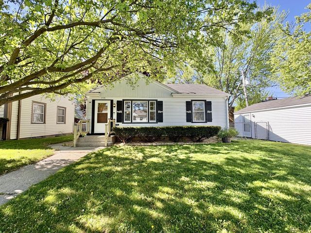 6709 Chambers STREET, Milwaukee, WI 53210