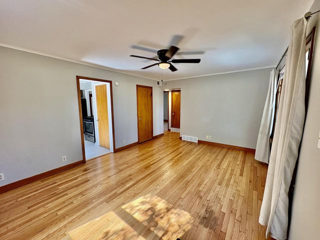 6709 Chambers STREET, Milwaukee, WI 53210