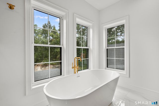 75 Fillow Street, Norwalk, CT 06850