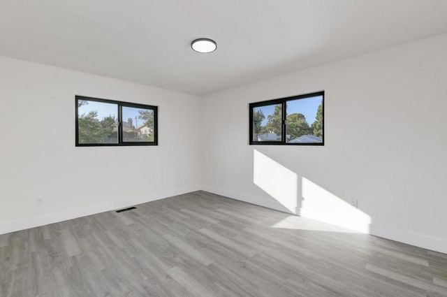 1948 Westinghouse St, San Diego, CA 92111