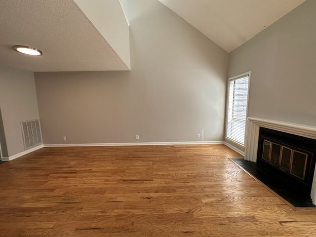 523 Belle Pointe Ct, Nashville, TN 37221