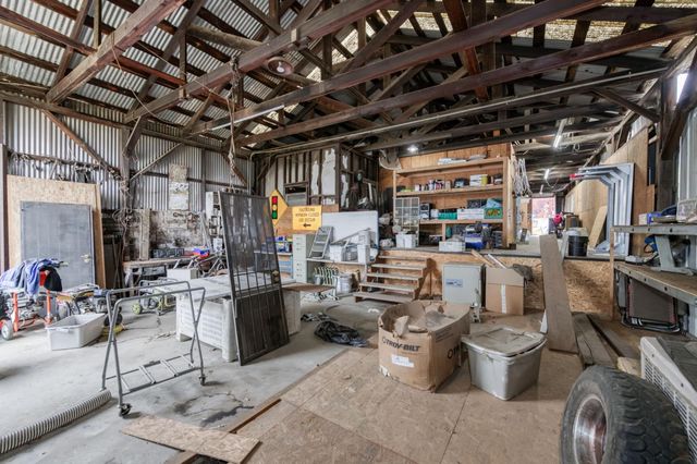 1055 E Dinuba Avenue, Reedley, CA 93654