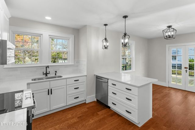 814 E Jefferson St, Jefferson City, TN 37760