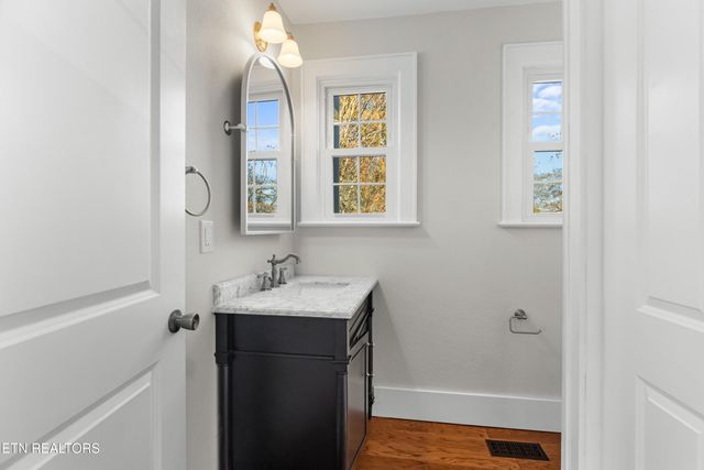 814 E Jefferson St, Jefferson City, TN 37760