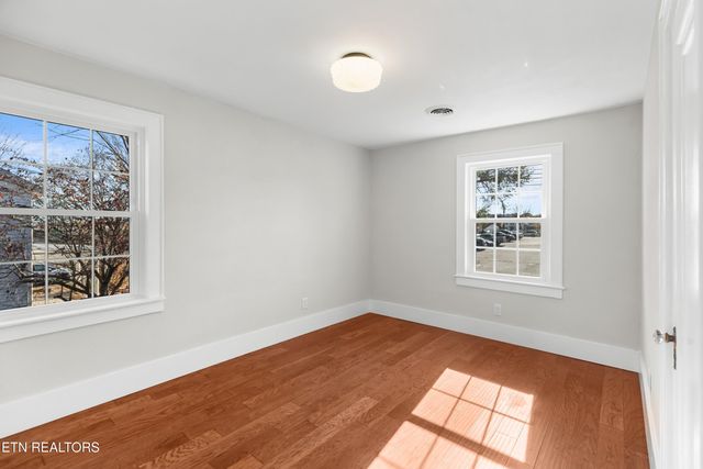 814 E Jefferson St, Jefferson City, TN 37760