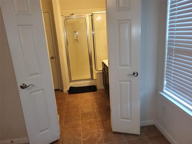 3214 Lone Trail Drive NW, Texas City, TX 77591