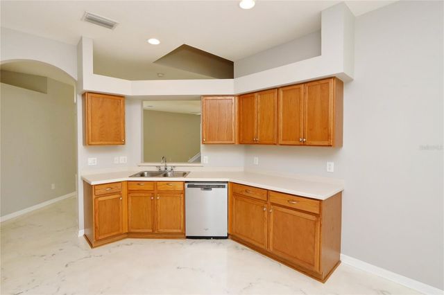 7031 MOSS LEDGE, Land O Lakes, FL 34637