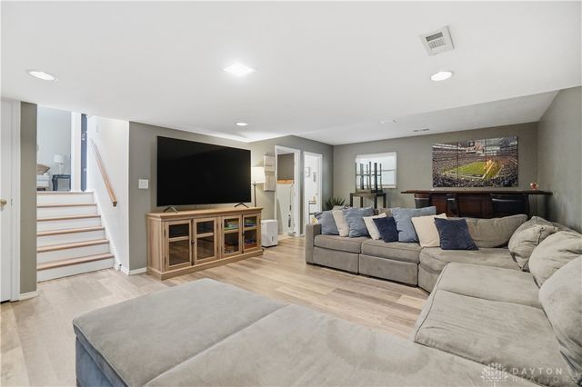 6541 Fallwood Circle, Clayton, OH 45322
