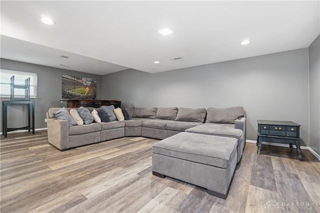 6541 Fallwood Circle, Clayton, OH 45322