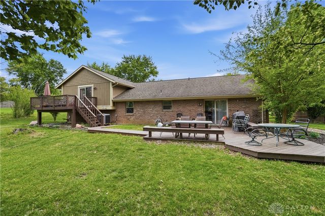 6541 Fallwood Circle, Clayton, OH 45322