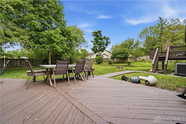 6541 Fallwood Circle, Clayton, OH 45322