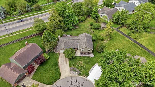 6541 Fallwood Circle, Clayton, OH 45322