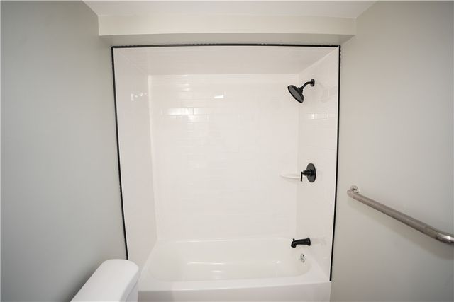 366 main Street 101, Warren, RI 02885