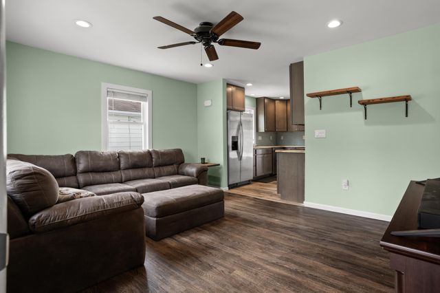 1215 13th Street N, Moorhead, MN 56560