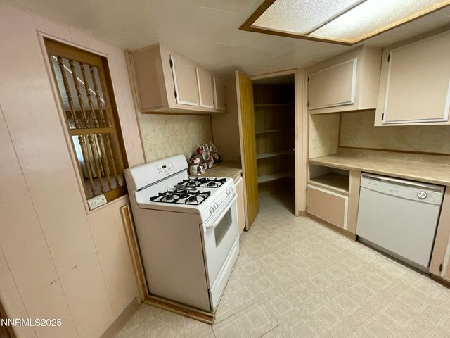 1236 Kingslane Court, Gardnerville, NV 89410