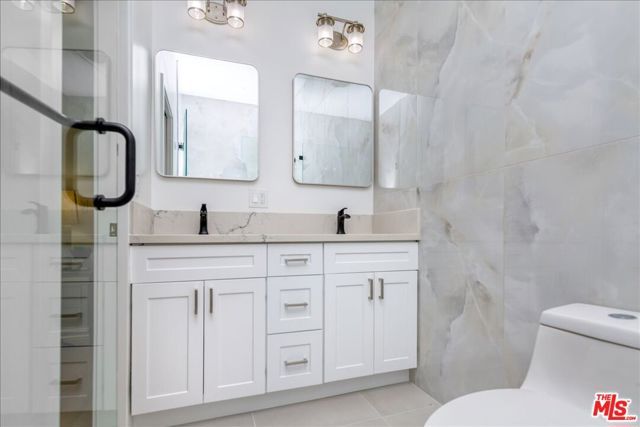 5822 Saloma, Van Nuys (los Angeles), CA 91411