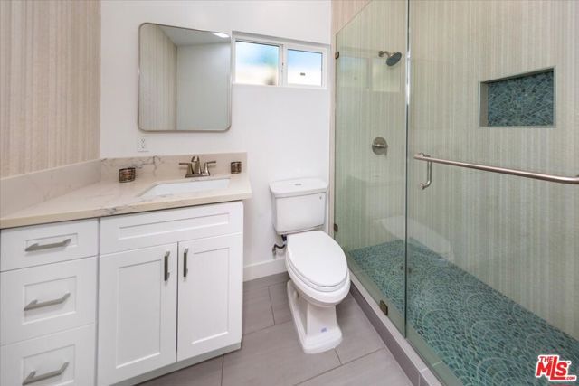 5822 Saloma, Van Nuys (los Angeles), CA 91411