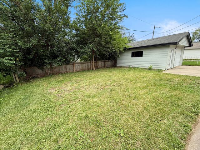 2517 Campbell Street, Joliet, IL 60435