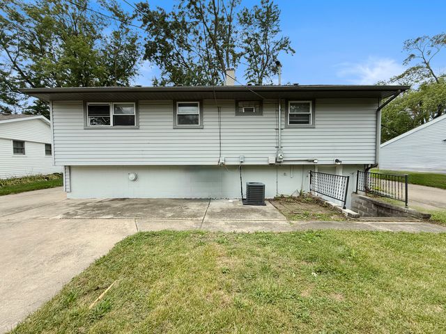 2517 Campbell Street, Joliet, IL 60435