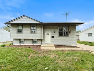 2517 Campbell Street, Joliet, IL 60435