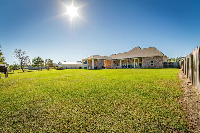 236 Baja Trail, Thibodaux, LA 70301