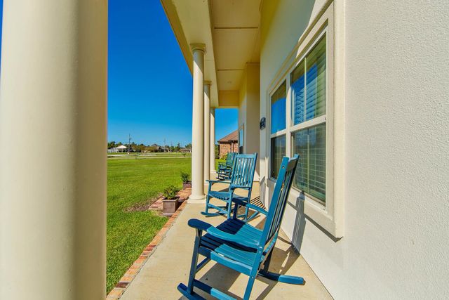 236 Baja Trail, Thibodaux, LA 70301