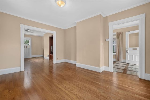 4 Allen Place, Melrose, MA 02176