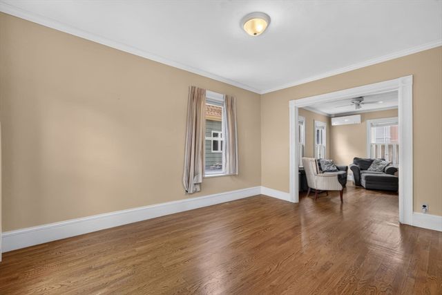 4 Allen Place, Melrose, MA 02176